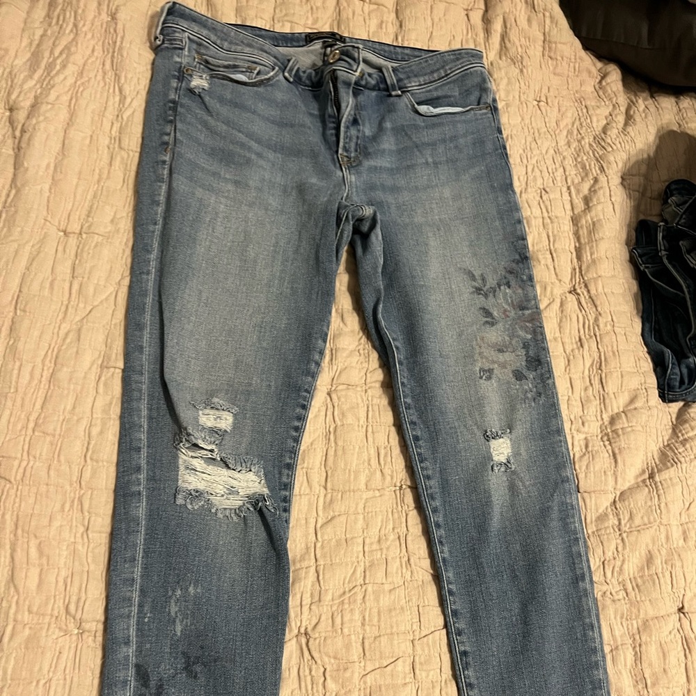 Abercrombie & Fitch Harper low rise super skinny Jean 30/10s distressed